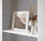 Behang Sample - Ditsy Daisy