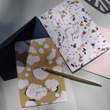 Tarjeta de felicitación - LUNARES