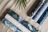 Behang op rol - Feline Forest Flowers