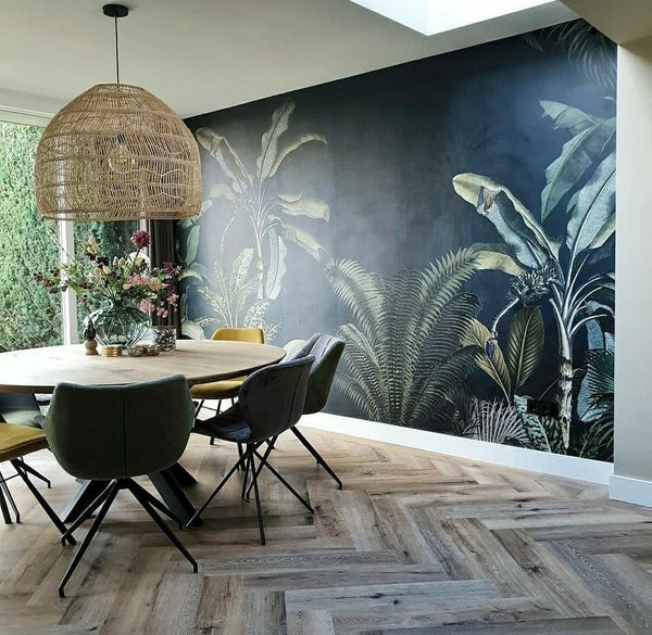 Dreamy Jungle Dark: Wallpaper and paint combinations
