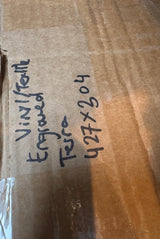 Behang Engraved Terra 427cm breedte x 304 cm hoogte - Textiel Look - tweede kans