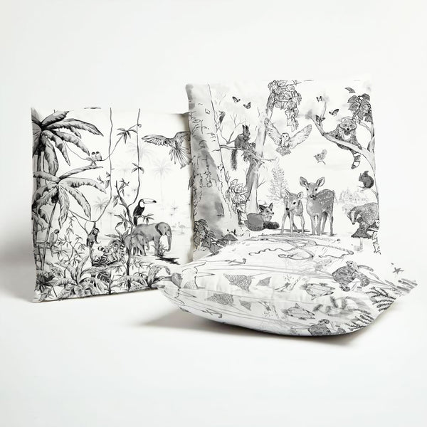 Indoor Pillow - UNDERWATER WONDERS - black/white