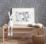 Wallpaper on roll - Ditsy Daisy blue