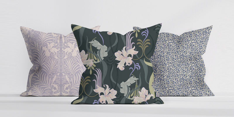 Indoor Pillow - Marilyn Flower