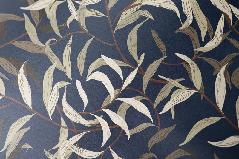 Wallpaper on roll - Lola Leaves navy